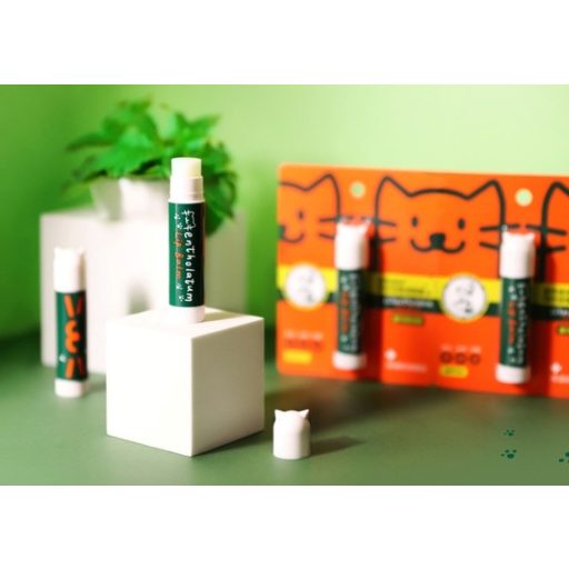 MENTHOLATUM 3D Cat Ear Ajakbalzsam - Mentolos (SPF15)