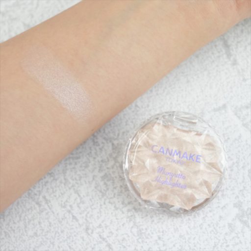 CANMAKE Munyutto Highlighter 01 Moonlight Gem