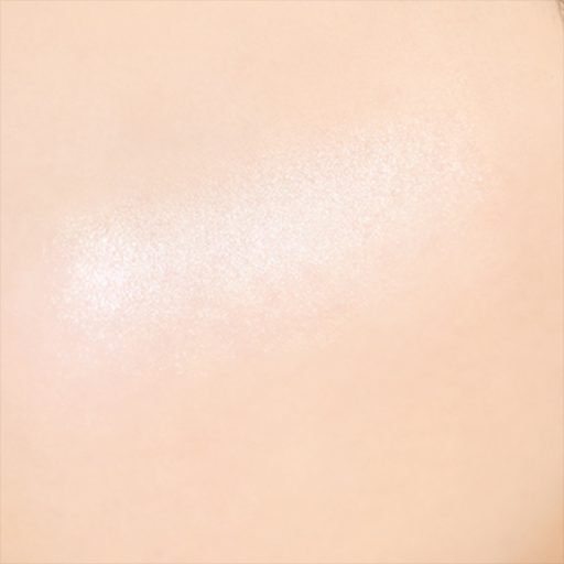 CANMAKE Munyutto Highlighter 04 Blue Topaz