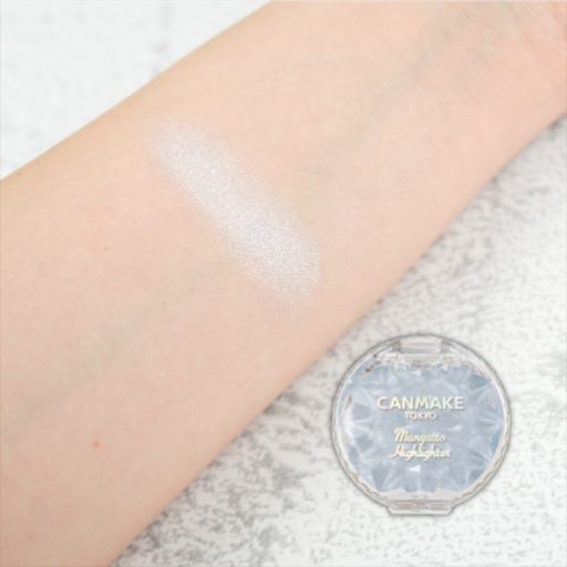 CANMAKE Munyutto Highlighter 04 Blue Topaz