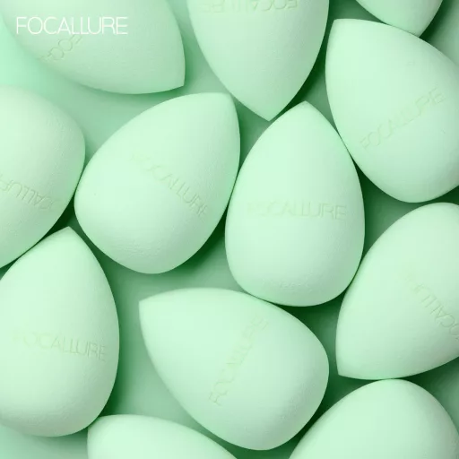 FOCALLURE Match Max Sminkszivacs #04 Waterdrop Shape 1db