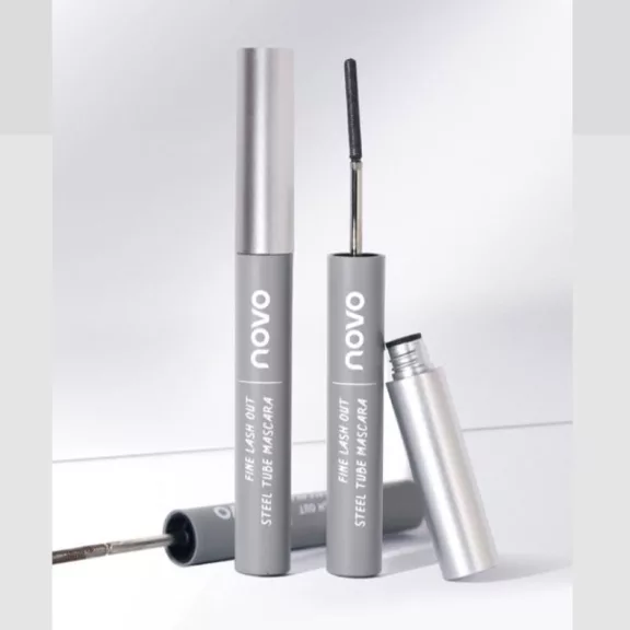 Novo Fine Lash Out Steel Tube Mascara Szempillaspirál 02 Natural Brown (barna) 3g