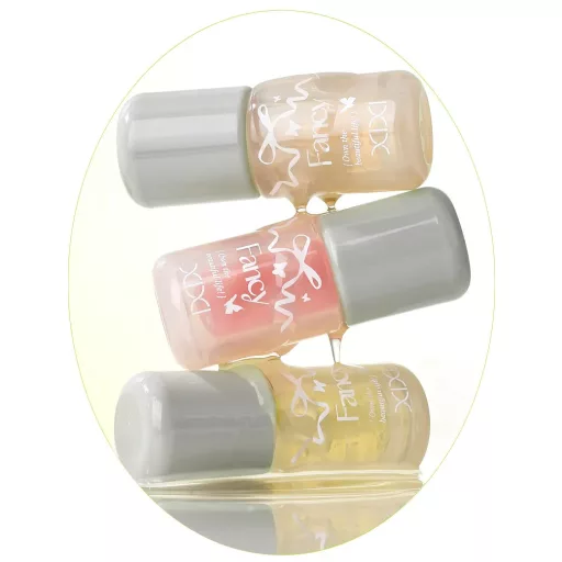 XiXi Small Ice Bucket Light Moisturizing Ajakolaj #03 Mango 2g