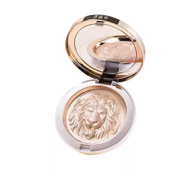 Original Artist Lion Embossed Mineral Highlighter #02 Gold 11.5g Original Artist Lion Embossed Mineral Highlighter #02 Gold 11.5g