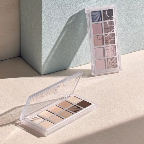 Rom&nd Better Than Palette Szemhéjfesték Paletta 12 Sanded Breeze Garden (Spring Fever Collection) Rom&nd Better Than Palette Szemhéjfesték Paletta 12 Sanded Breeze Garden (Spring Fever Collection)