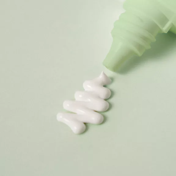 Anua Airy Fényvédő Krém 50ml (SPF50+ PA++++)