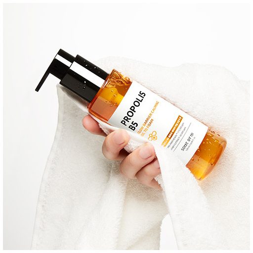 SOME BY MI Propolis B5 Glow Barrier Calming Arctisztító Olaj 120ml