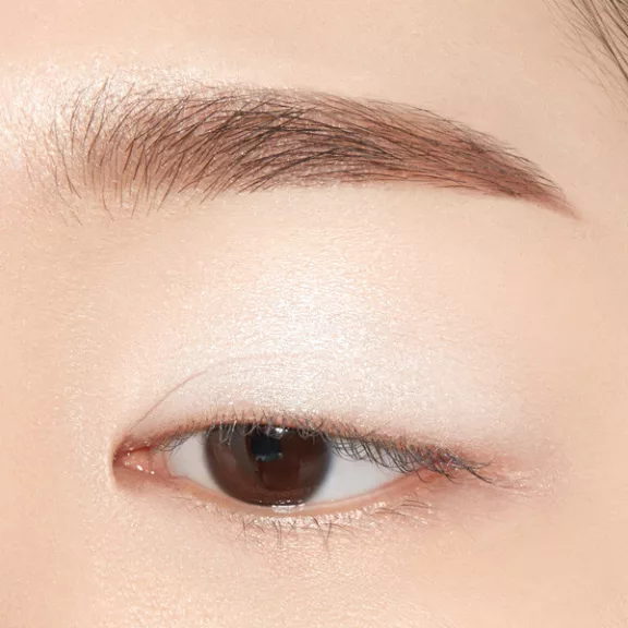 Etude Bling Bling Szemhéjfesték Ceruza #01 Shooting Star Etude Bling Bling Szemhéjfesték Ceruza #01 Shooting Star