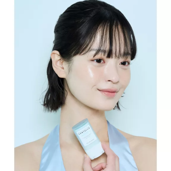 Skin1004 Hyalu-Cica Silky-Fit Fényvédő Stift 20g (SPF50+ PA++++ )