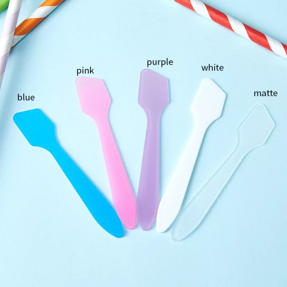 WGW Kozmetikai Spatula szögletes fejjel - Lila WGW Kozmetikai Spatula szögletes fejjel - Lila